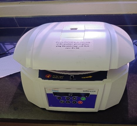 Micro Centrifuge (8 Position)